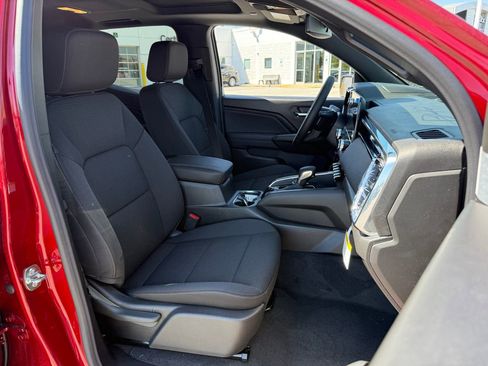 New 2026 GMC Canyon Elevation w/ Convenience Package image 24