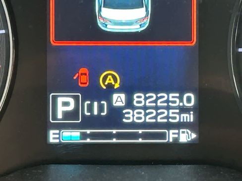 Used 2023 Subaru Crosstrek 2.0i Premium image 12