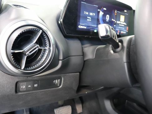 Used 2025 Chevrolet Equinox EV LT w/ Comfort Package FWD image 14