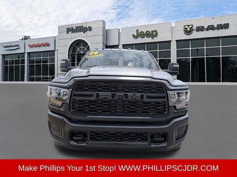 Used 2024 RAM 3500 Tradesman AWD/4WD image 8