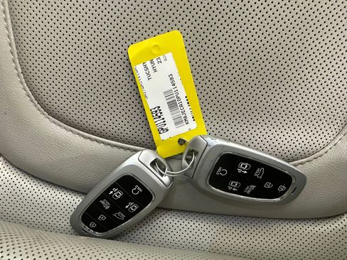 Used 2023 Hyundai Tucson Limited image 29