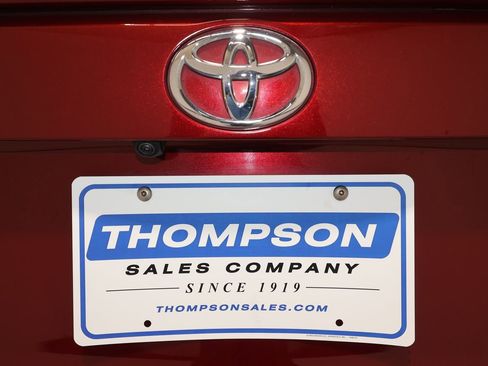 Used 2025 Toyota RAV4 XLE image 36