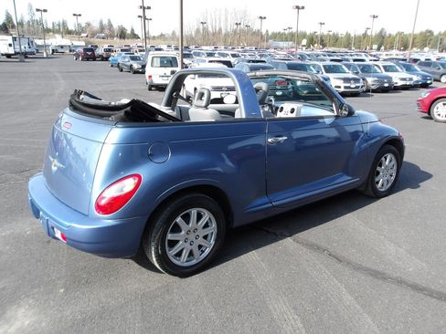 Used 2007 Chrysler PT Cruiser Convertible w/ Spring Special Group FWD image 13
