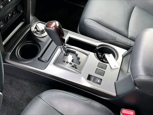 Used 2023 Toyota 4Runner Limited image 15