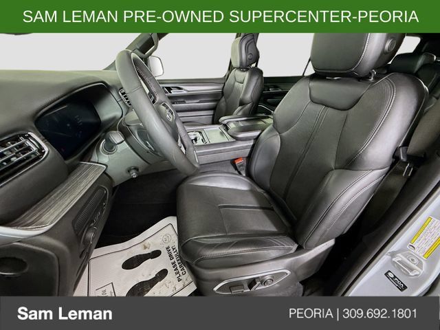 Used 2023 Jeep Wagoneer Series II AWD/4WD image 21