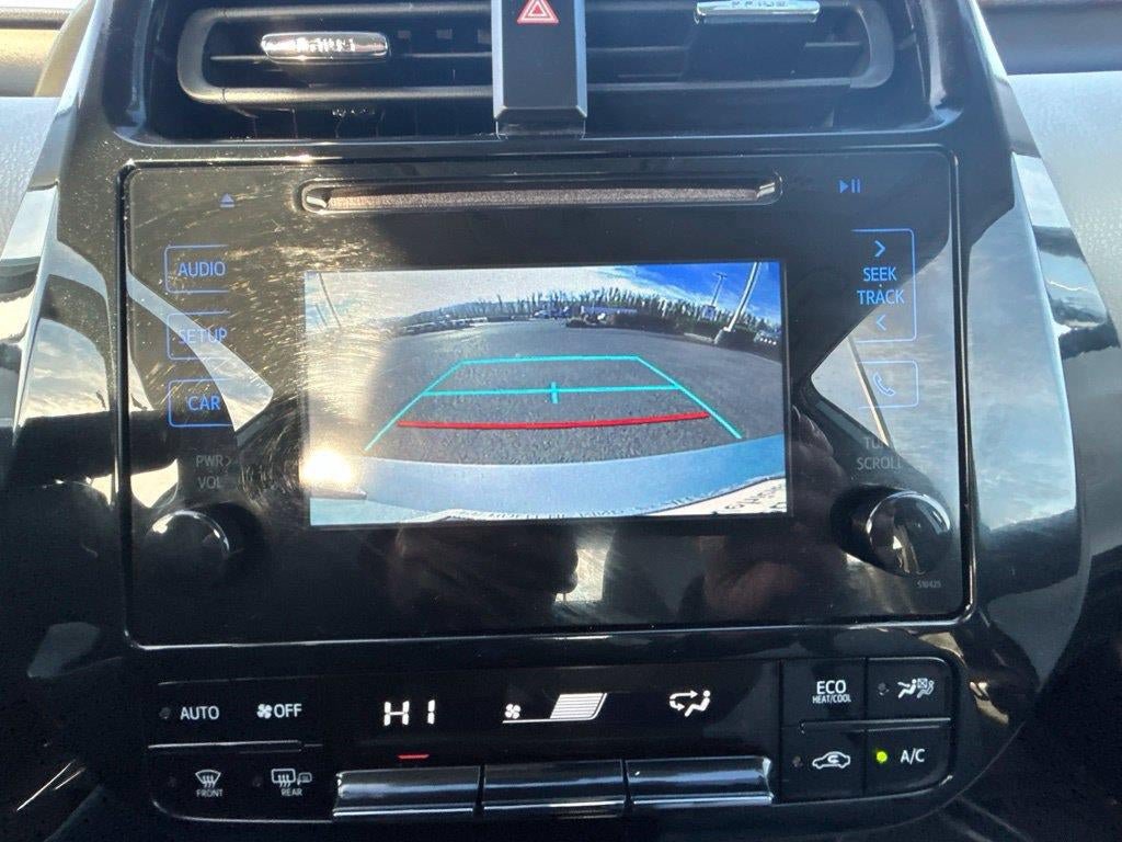 Used 2019 Toyota Prius LE AWD/4WD image 22