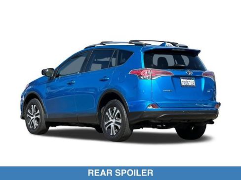Used 2016 Toyota RAV4 LE FWD image 8