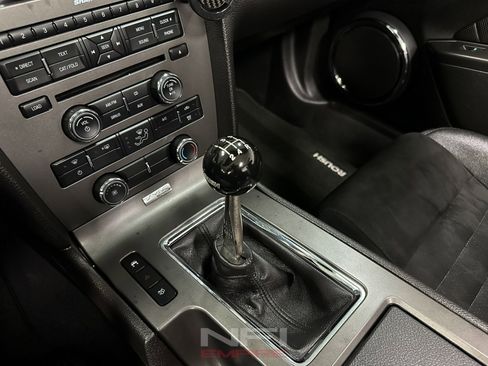 Used 2010 Ford Mustang GT image 38