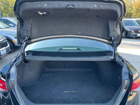 Used 2024 Nissan Sentra SV image 29