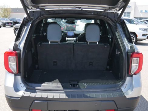 Used 2023 Ford Explorer Timberline w/ Timberline Technology Package AWD/4WD image 18