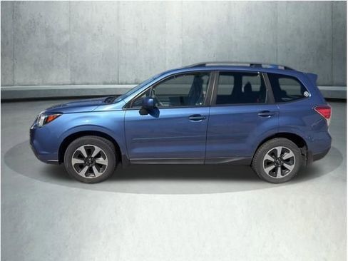 Used 2018 Subaru Forester 2.5i Premium w/ All-Weather Package AWD/4WD image 1