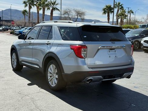 Used 2020 Ford Explorer Limited w/ Class III Trailer Tow Package image 3