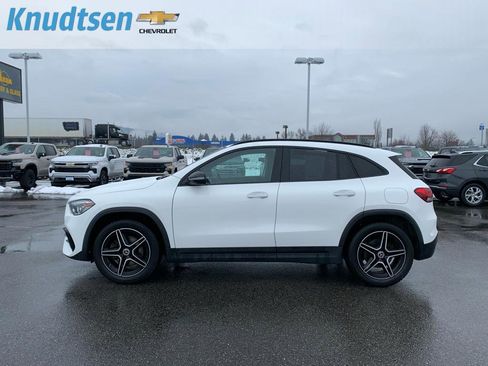 Used 2022 Mercedes-Benz GLA 250 4MATIC image 4