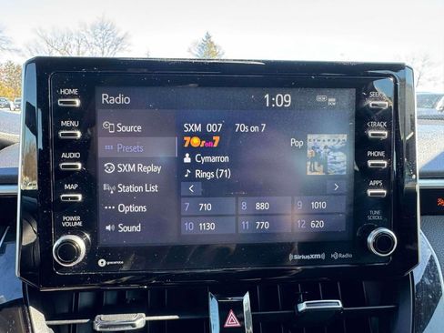 Used 2021 Toyota Corolla SE image 26