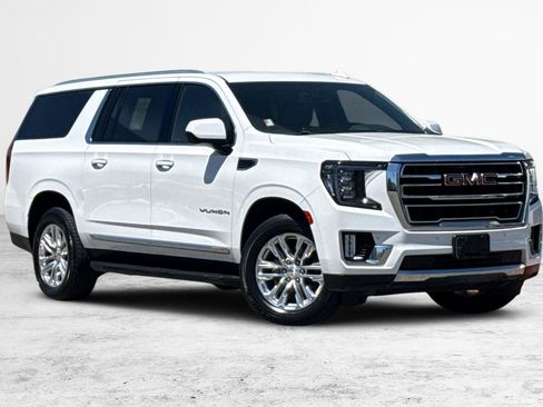 Used 2023 GMC Yukon XL SLT AWD/4WD image 2