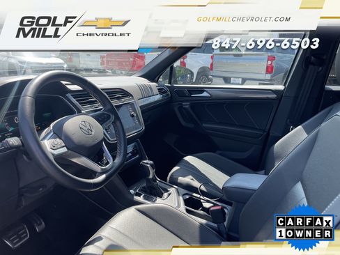 Used 2023 Volkswagen Tiguan SE R-Line FWD image 15