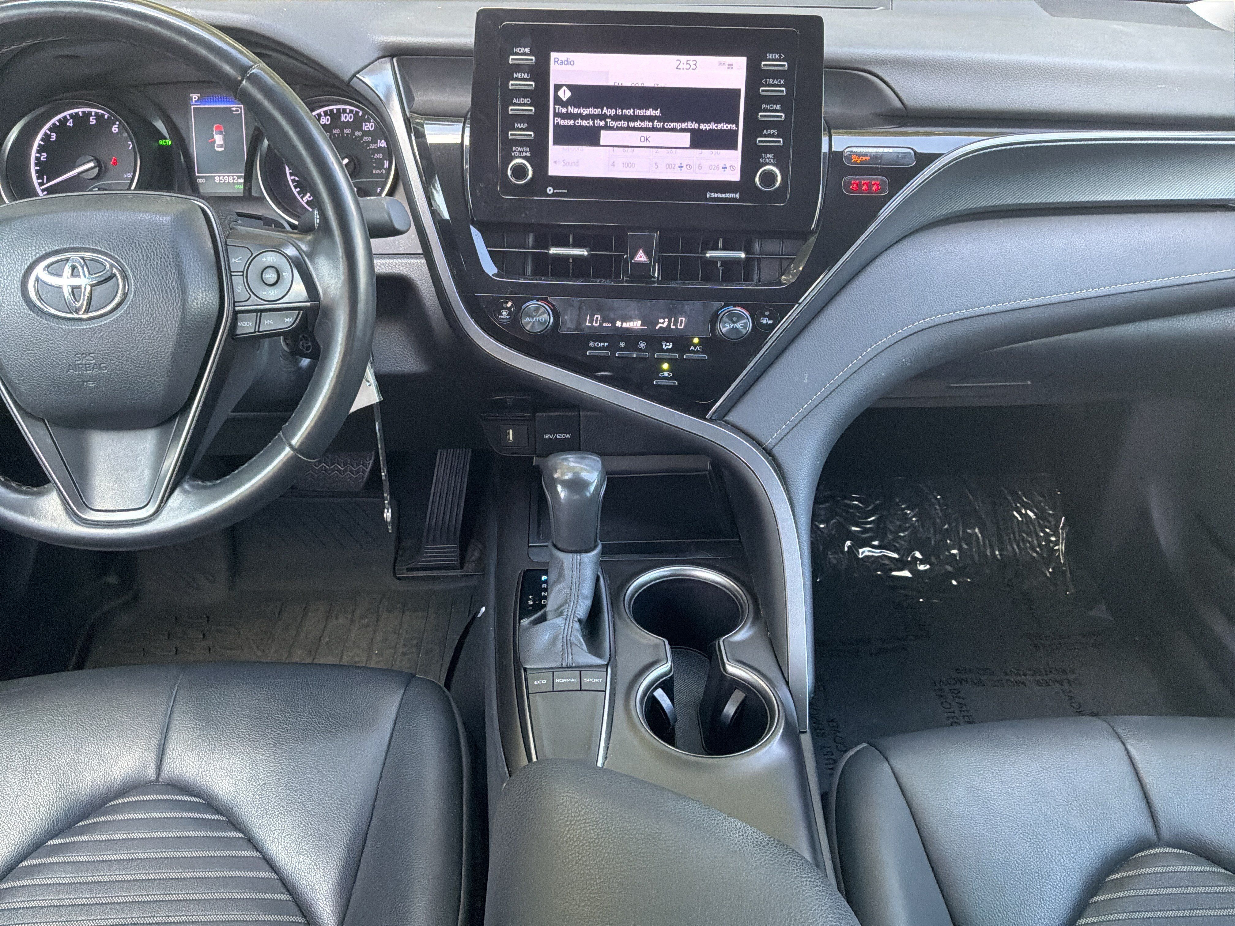 Used 2024 Toyota Camry SE FWD image 30