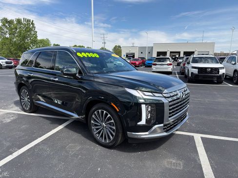 Used 2025 Hyundai Palisade Calligraphy AWD/4WD image 9