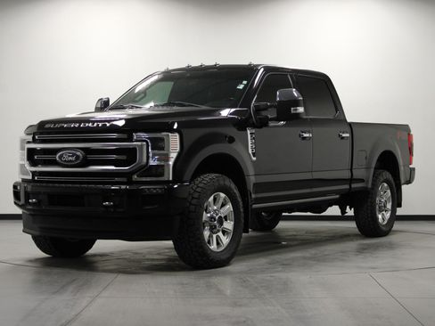 Used 2022 Ford F250 Platinum w/ FX4 Off-Road Package image 8