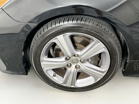 Used 2016 Lexus RC 200t RWD image 11