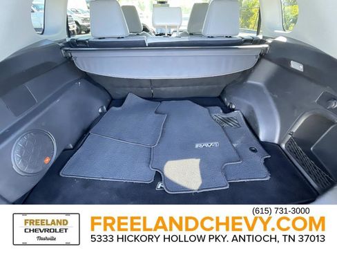 Used 2021 Toyota RAV4 Limited image 23