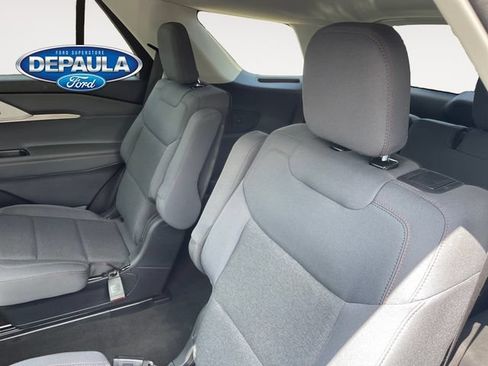 Certified 2025 Ford Explorer Active AWD/4WD image 17