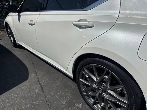 Certified 2023 Nissan Altima 2.0 SR FWD image 3