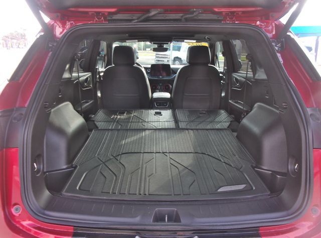 Used 2025 Chevrolet Blazer RS w/ Driver Confidence II Package AWD/4WD image 33