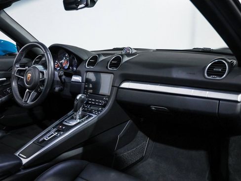 Used 2018 Porsche 718 Boxster S image 34