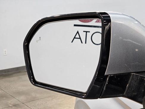 Used 2023 Ford Expedition Max XLT image 22