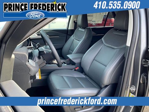 New 2026 Ford Explorer Active w/ Active Comfort Package image 9
