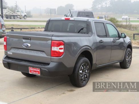 Used 2022 Ford Maverick XL image 8