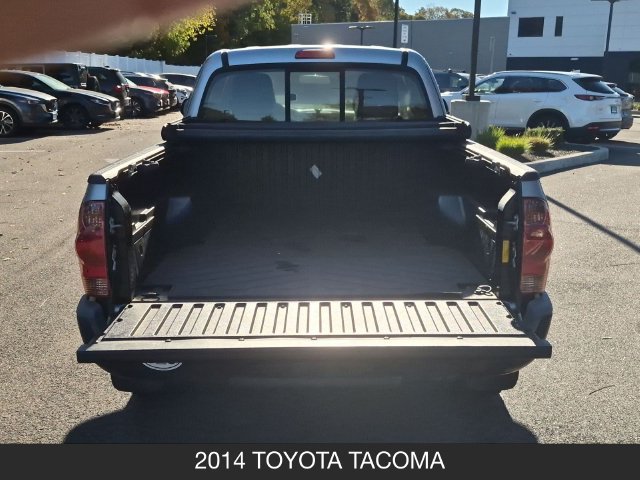 Used 2014 Toyota Tacoma 4x4 Access Cab w/ Convenience Package image 10