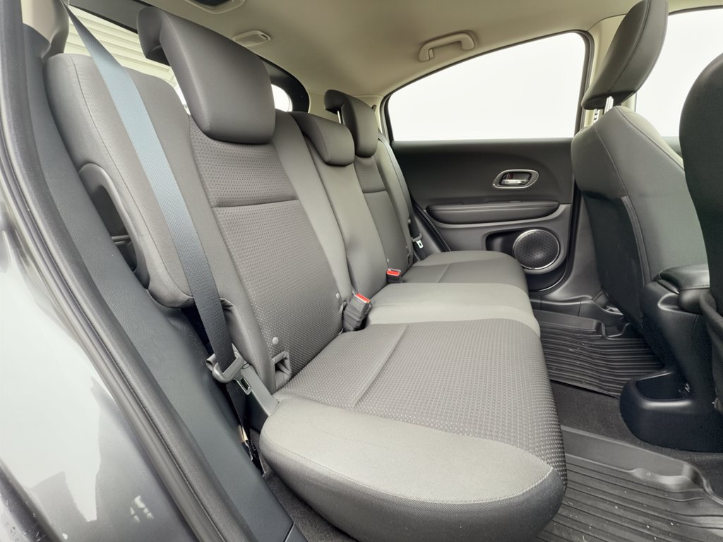 Used 2021 Honda HR-V EX image 29