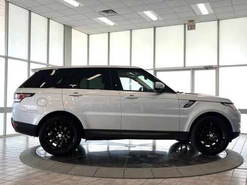 Used 2014 Land Rover Range Rover Sport HSE image 8