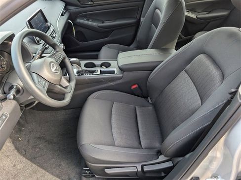 New 2025 Nissan Altima 2.5 S image 17