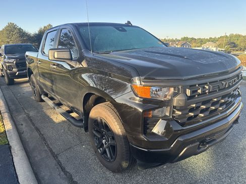 Certified 2024 Chevrolet Silverado 1500 Custom w/ Rally Edition image 12