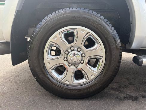 Used 2018 RAM 2500 Laramie AWD/4WD image 14
