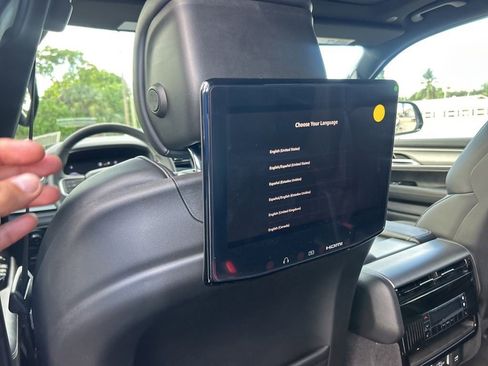 New 2025 Jeep Wagoneer Series II w/ Convenience Group I image 35