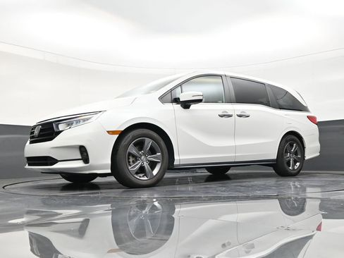 Used 2022 Honda Odyssey EX image 19