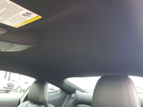 Used 2025 Ford Mustang GT Premium w/ GT Performance Package image 11