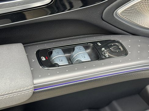 Used 2023 Mercedes-Benz EQS 450+ 4MATIC Sedan image 13