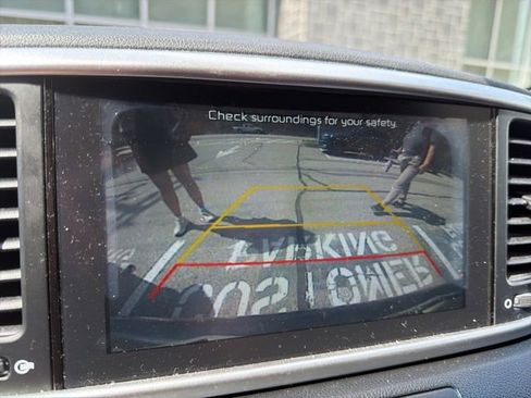 Used 2020 Kia Sportage LX image 19