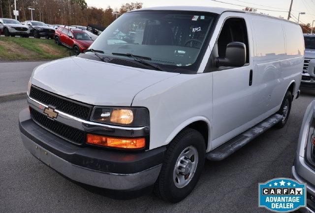 Used 2018 Chevrolet Express 2500 w/ Driver Convenience Package RWD image 1