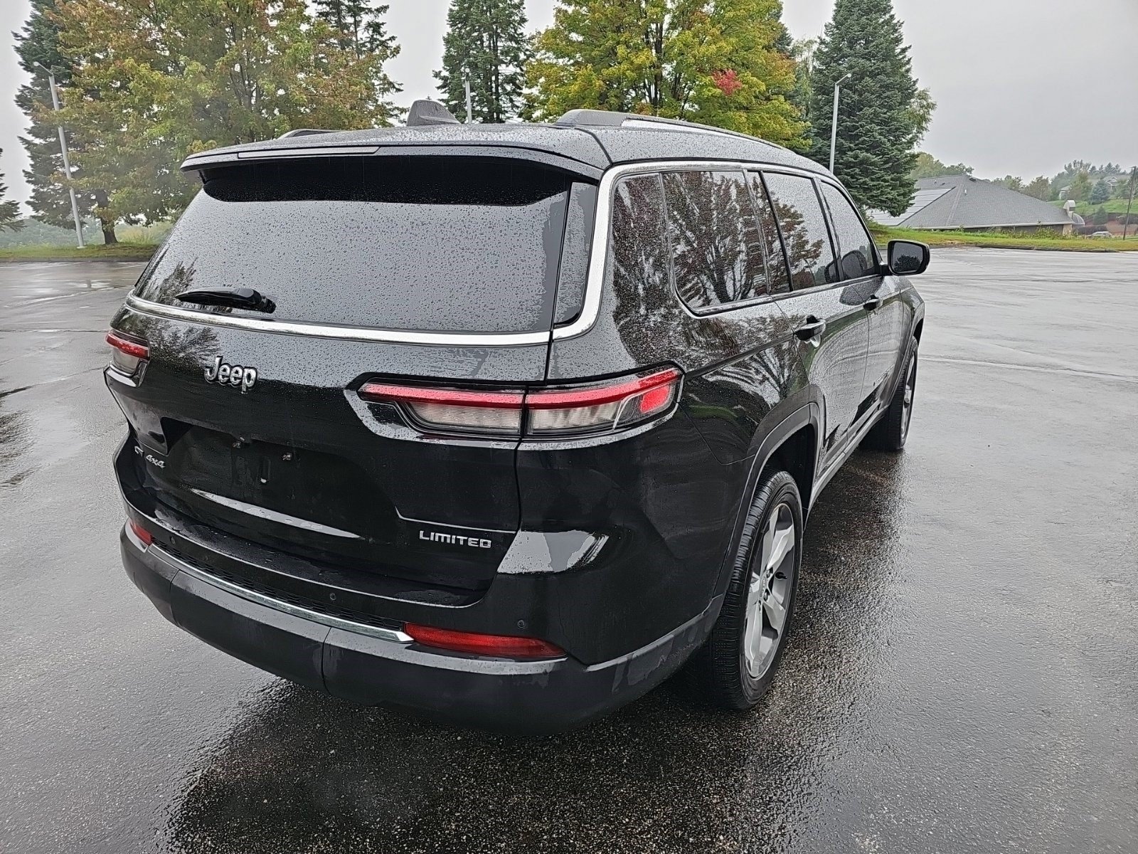 Used 2021 Jeep Grand Cherokee L Limited w/ Trailer Tow Group (B) AWD/4WD image 6