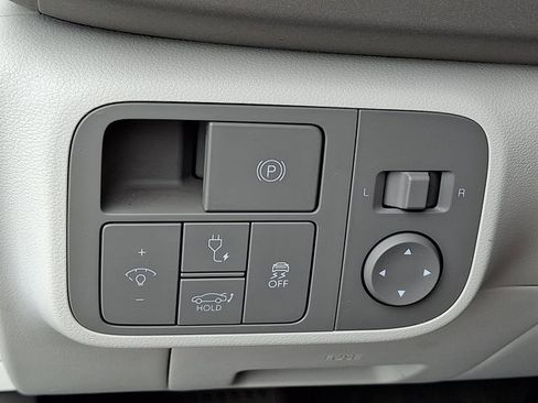 Certified 2024 Hyundai Ioniq 6 SEL AWD/4WD image 26