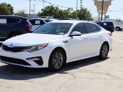 Used 2019 Kia Optima LX FWD image 5