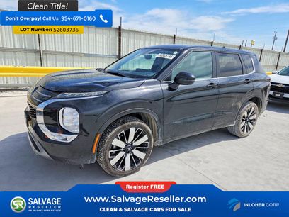 Used 2025 Mitsubishi Outlander SE