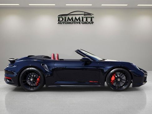 Used 2022 Porsche 911 Turbo S image 6