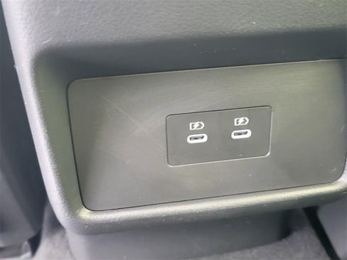 Certified 2024 Nissan Rogue SV image 29